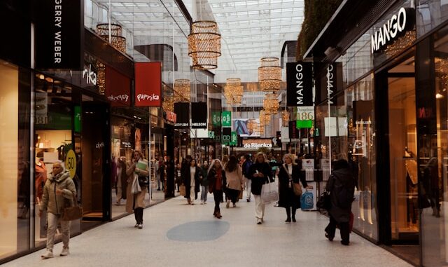 outlet village outlet village
