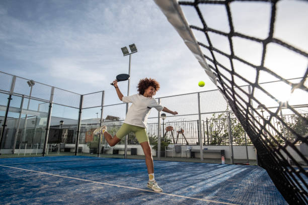 Entreprise construction terrain de tennis